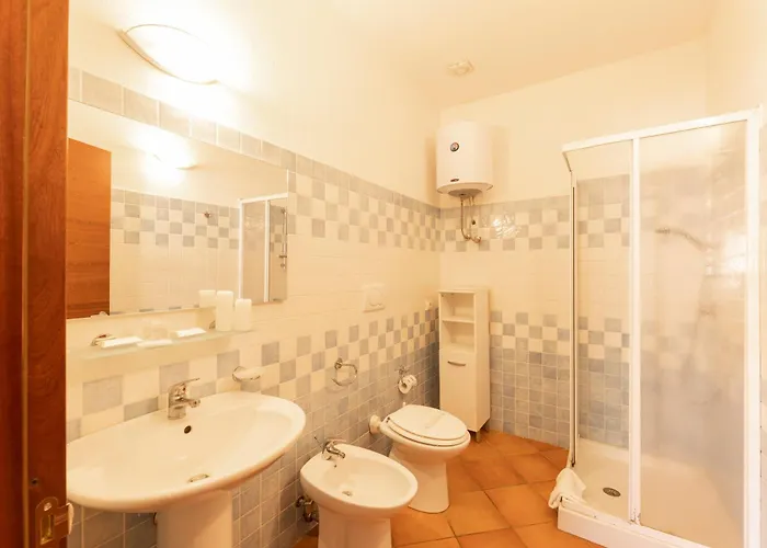 Apartment Cristal Blu Mono 3 With Shared Pool - Happy